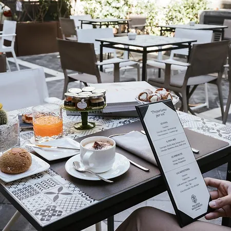 Palazzo Sangiorgio Hotel 5*